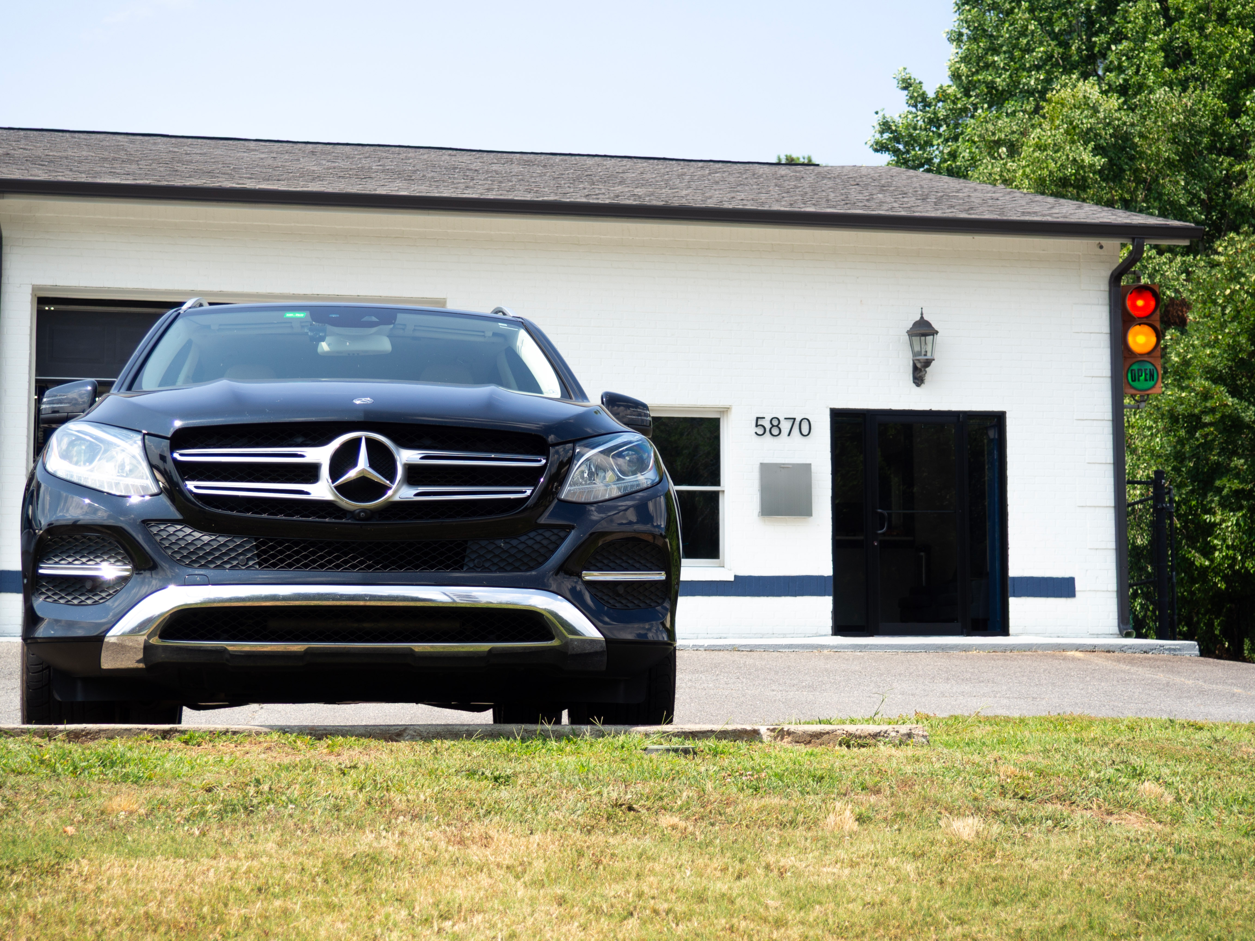 Mercedes Repair in Alpharetta, GA: Why Specialized Mercedes-Benz Service Matters